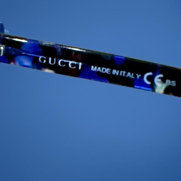 Gucci Eyeglasses - Picture 6 of 6